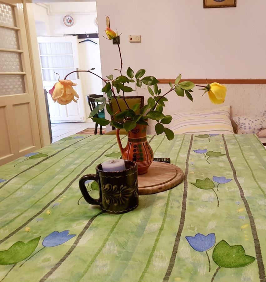 فندق Kuti Vendeghaz Bakonykuti المظهر الخارجي الصورة